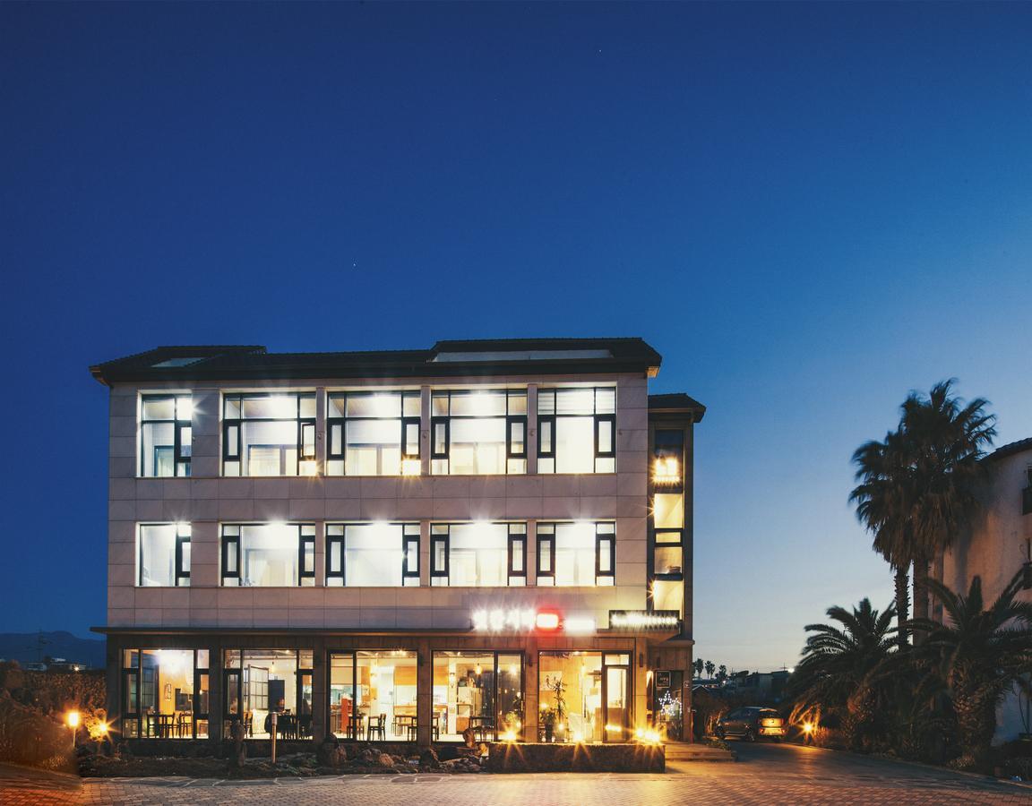 Jeju Feel Pension Exterior photo